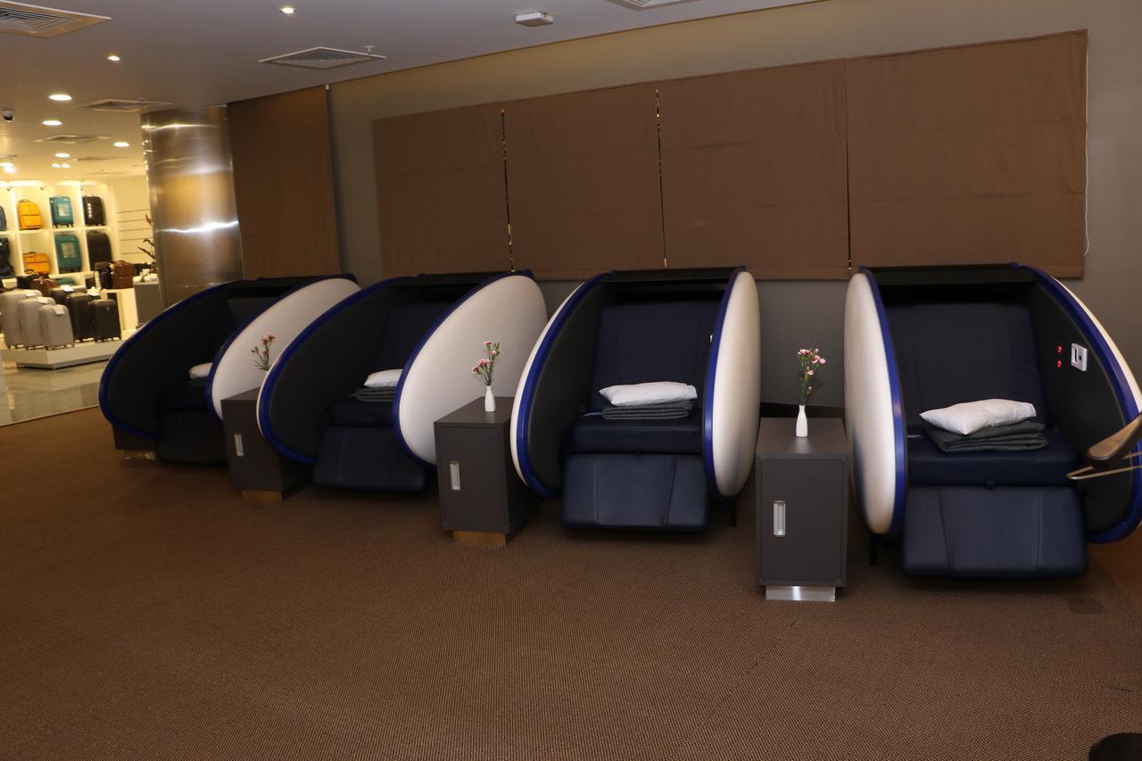 Hotel Aviserv Lounge Bombaj Exteriér fotografie