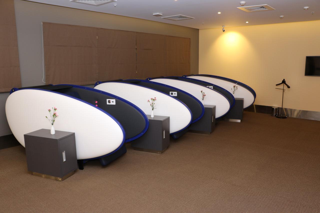 Hotel Aviserv Lounge Bombaj Exteriér fotografie