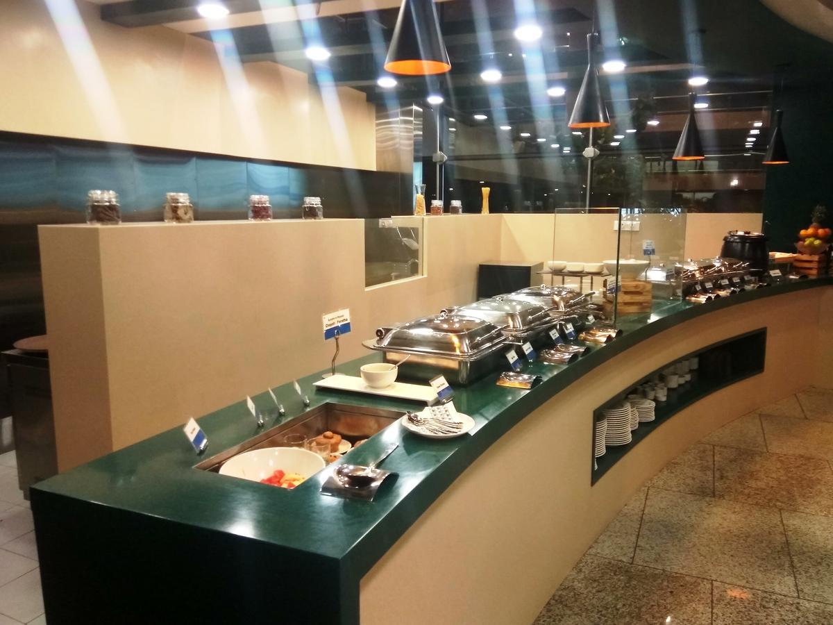 Hotel Aviserv Lounge Bombaj Exteriér fotografie