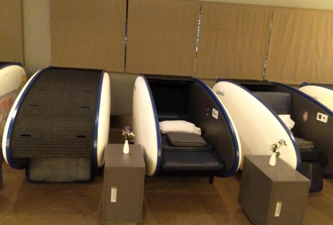 Hotel Aviserv Lounge Bombaj Exteriér fotografie